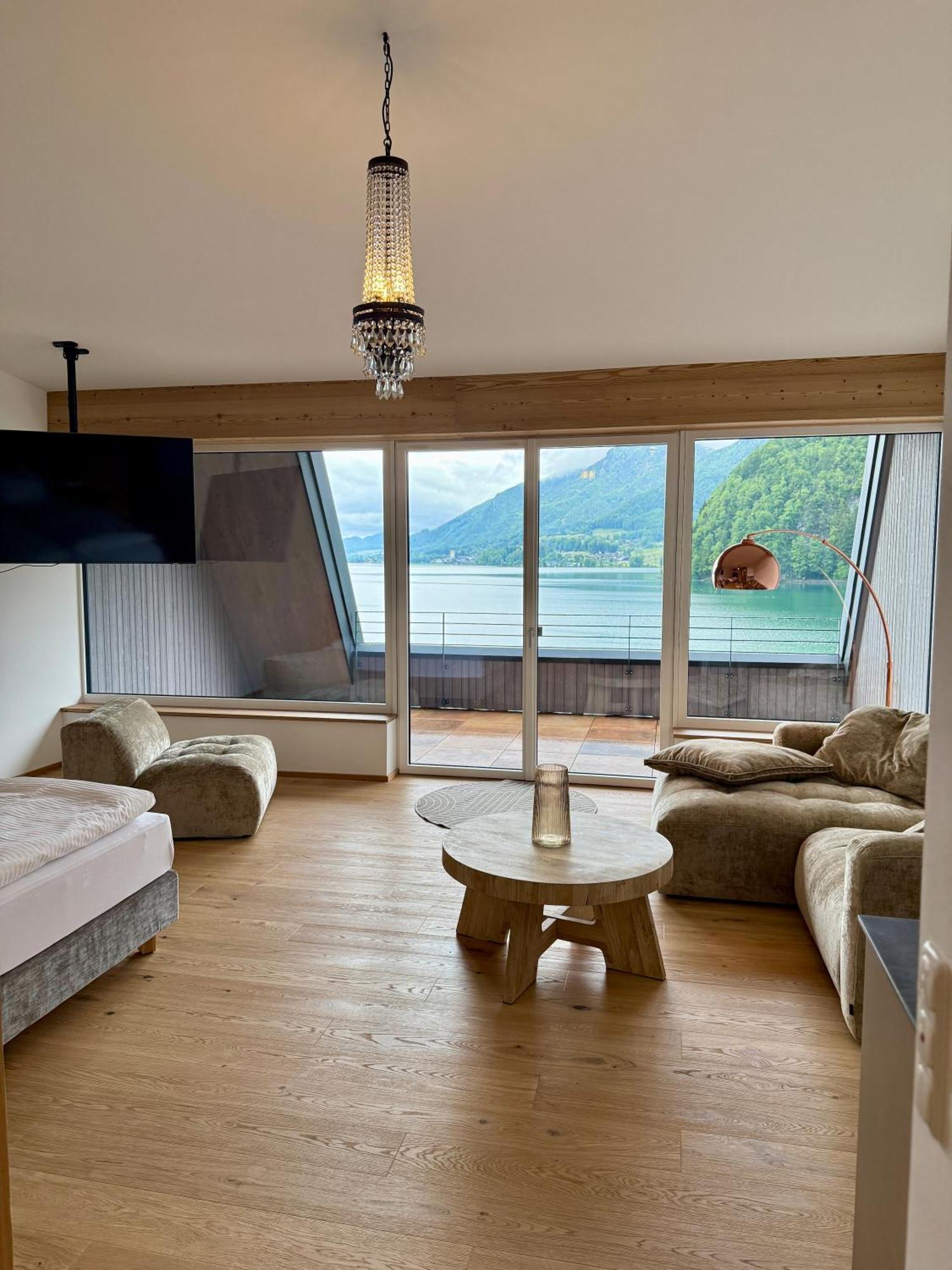 Seehotel Lilly Strobl Exterior foto