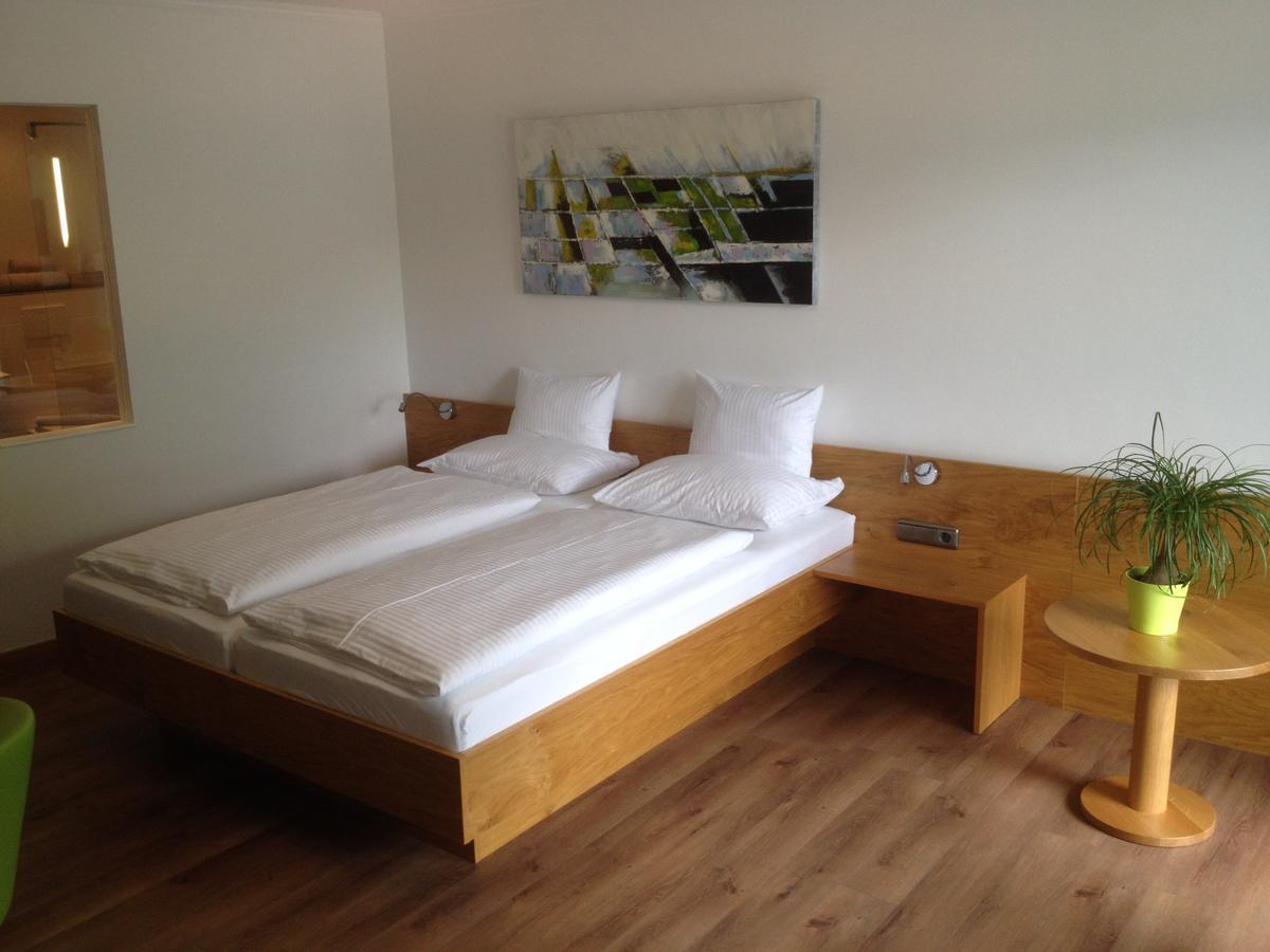 Seehotel Lilly Strobl Exterior foto