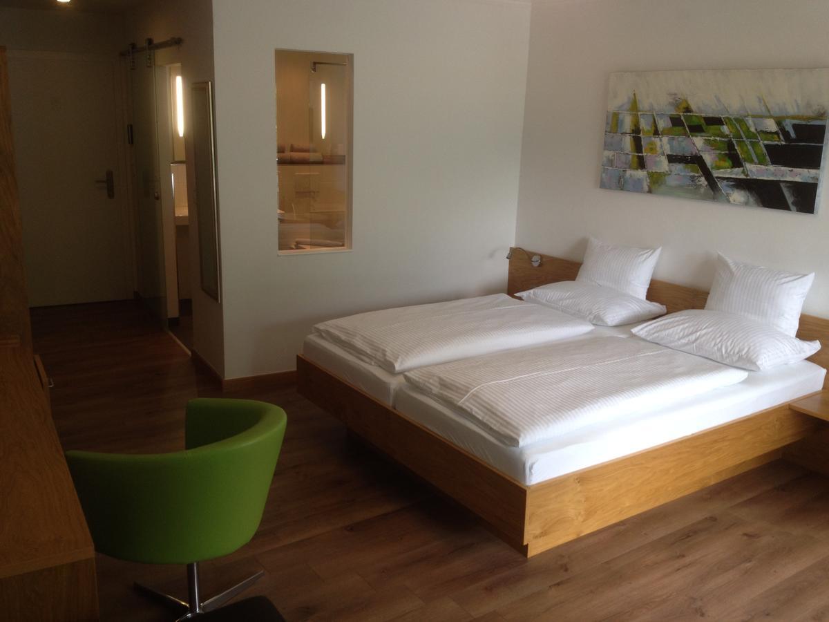 Seehotel Lilly Strobl Exterior foto