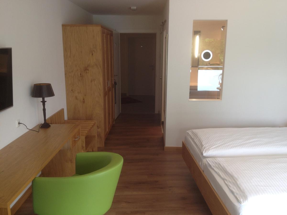 Seehotel Lilly Strobl Exterior foto