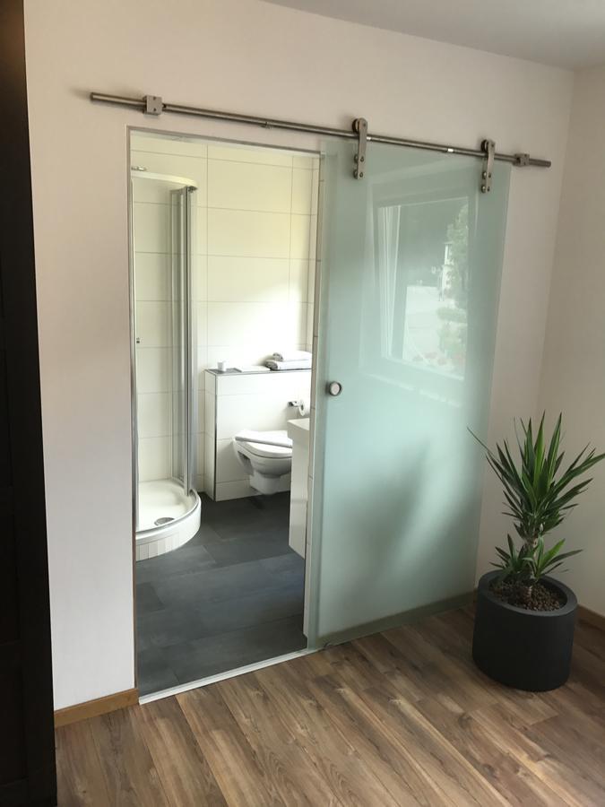 Seehotel Lilly Strobl Exterior foto
